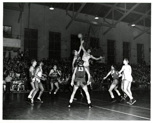 UCLA vs. USC basketball game, 1947