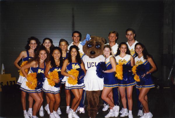 UCLA cheerleaders pose with UCLA mascot, 1997
