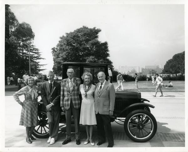Zada Folz Evans, Jack Smith, John Canaday, Gladys Galbraith and John Jackson, members of the fifty year reunion committee in front of a 1921 Model T Ford