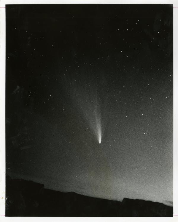 Comet West in the sky, March 6, 1976