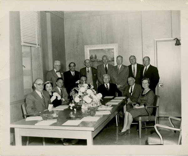 Group portrait of the Friends of the library, ca. 1941