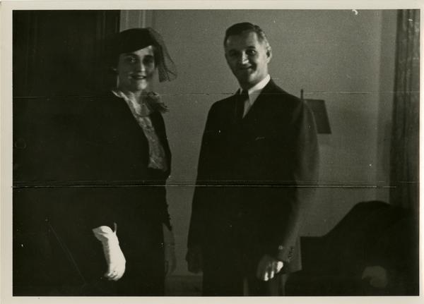 President Eliz Lloyd and Speaker Dr. Gordon S. Watkins at the Gold Shield Alumnae of UCLA event, November, 1937