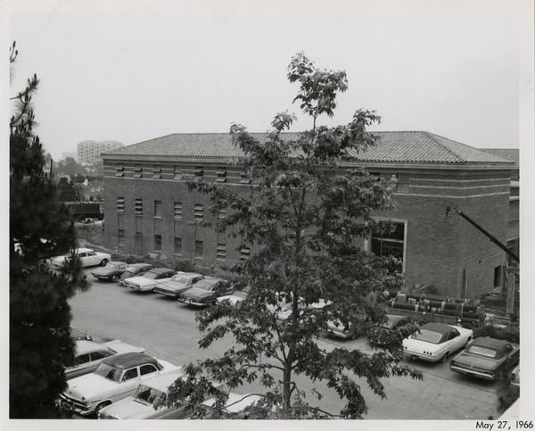 Law School building during construction, May 27, 1966