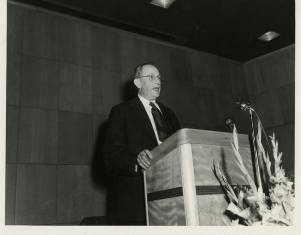 Man speaking at Library Special Collections dedication, July 28, 1950