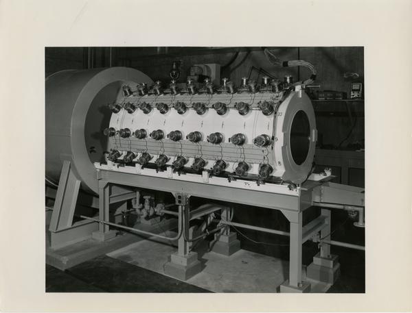 Scientific equipment in the Los Alamos Scientific Laboratory