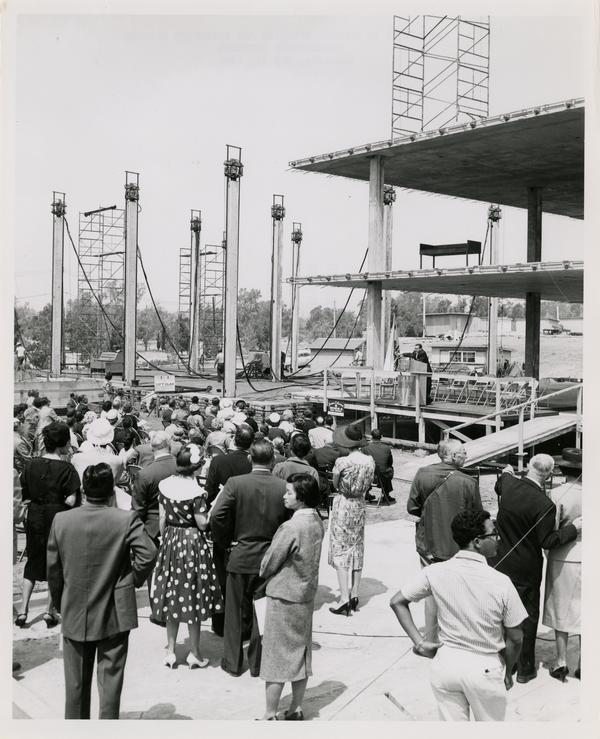Crowd gathering for Nuclear medicine and radiation biology laboratory cornerstone ceremony, May 21, 1960