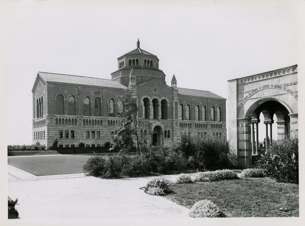 View of Powell Library with edge of Royce Hall on right