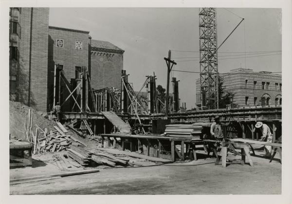 Workers building the Powell Library Stack Extension
