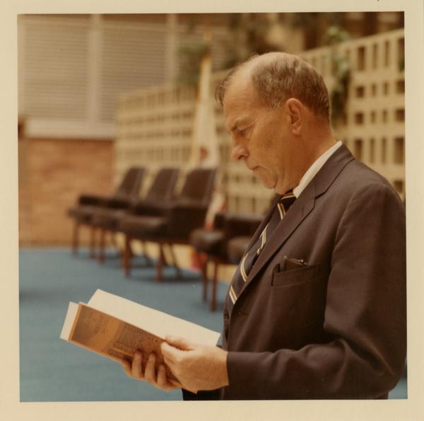 Chancellor Murphy at School of Public Health building dedication, October 4, 1968