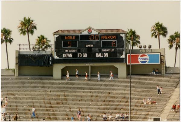 Scoreboard at 1986 FIFA World Cup All-Star Game, July 1986