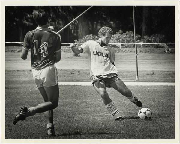 UCLA soccer player, Pieter Lehrer