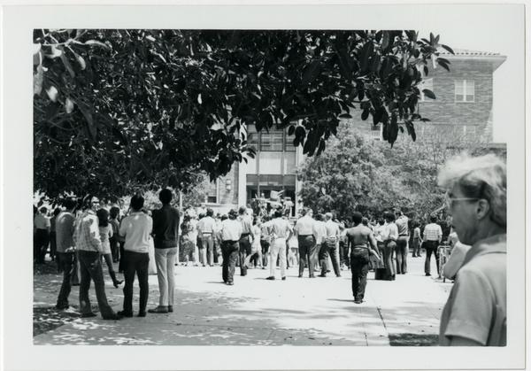 Students marching into building, May 16, 1969