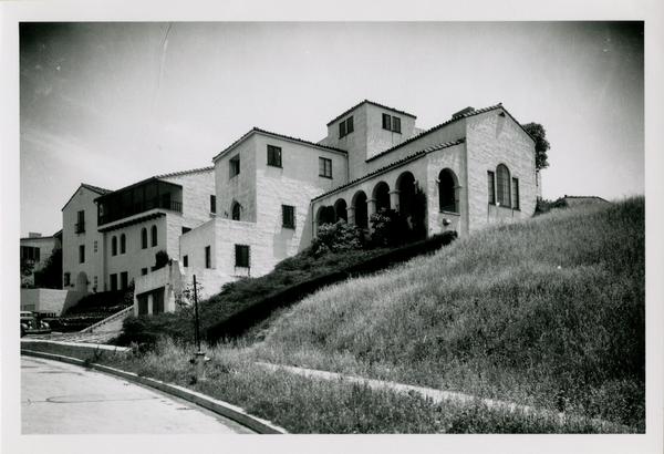 View of UCLA Theta Phi Alpha house