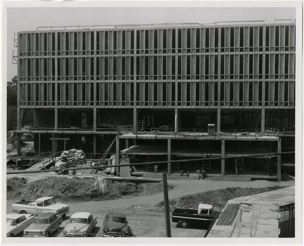 Frontal view of the construction of the University Research Library