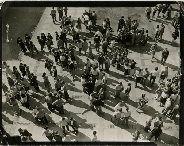 UCLA students, ca. 1940s