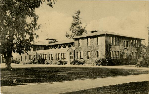 Postcard depicting Science Hall on Vermont Ave campus