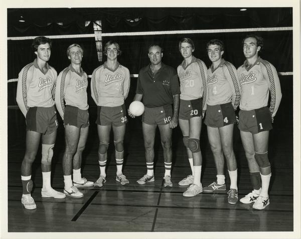 Portrait of UCLA Volleyball team
