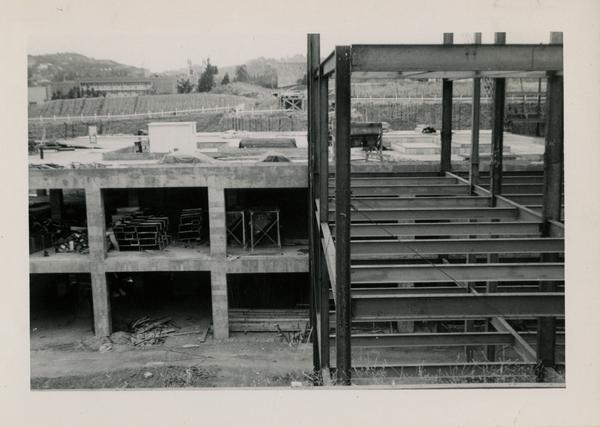 Looking north at UCLA Medical Center during construction, May 31, 1952