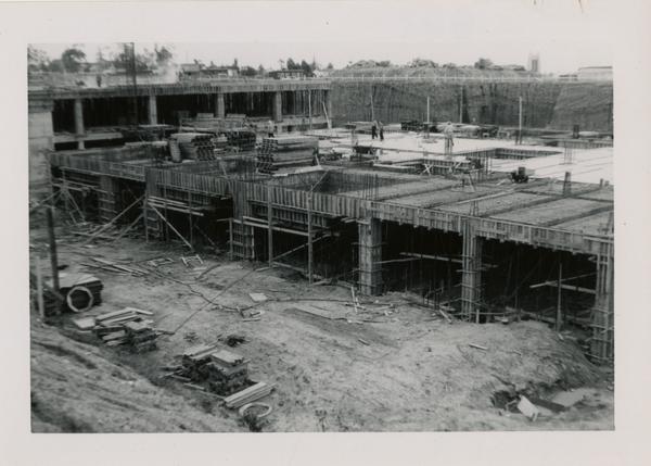 Looking southeast at UCLA Medical Center during construction, April 12, 1952