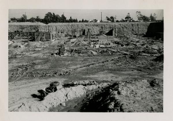 Looking east at UCLA Medical Center during construction, January 27, 1952