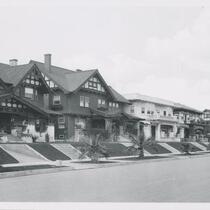 View of homes on St. Andrews Place, Los Angeles