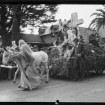 "Rock of Ages" float drawn by donkeys in the Tournament of Roses Parade, 1926