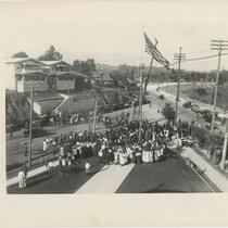 Installing of the first power pole, Los Angeles, March 30, 1916