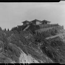 Adolph L. Bernheimer residence, Pacific Palisades, 1927-1940