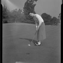 Lucille Robinson putting at the Los Angeles Country Club, Los Angeles, 1934