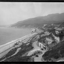 View facing west towards the Castillo del Mar under construction on the Pacific Palisade coast, Los Angeles, circa 1927
