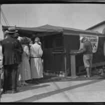 People at a temporary bank after the earthquake, Santa Barbara, 1925