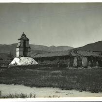 Distant view towards the bell cote and chapel of the San Antonio de Pala Asistencia, Pala, circa 1903