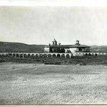 Exterior view of Mission San Luis Rey de Francia, Oceanside, 1900
