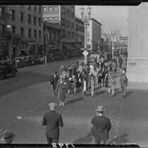 Pedestrians crossing at the intersection of First Street and Pine Avenue, Long Beach, 1929
