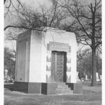 A.J. Franks Mausoleum, Chicago, exterior view