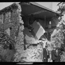 Earthquake-damaged County Jail, Santa Barbara, 1925
