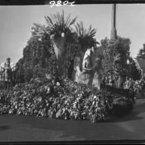 Czechoslovakia float at the starting point of the Tournament of Roses Parade, Pasadena, 1927
