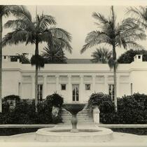 James Waldron Gillespie residence, view towards fountain with pool parterre and house, Montecito, 1932