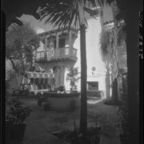 George and Gertrude Temple residence, patio, Santa Monica, 1934