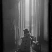 Cotton snowman, Santa Monica, 1925
