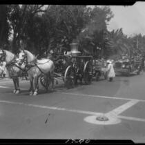 Fire engines, Santa Monica Pioneer Days parade, Santa Monica, 1930 or 1931