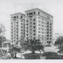 Bryson Apartments on Wilshire Blvd, Los Angeles