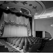 Vern Theatre, Los Angeles, proscenium