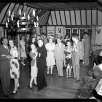 Alumni event at Lake Arrowhead - Dancing, 1944